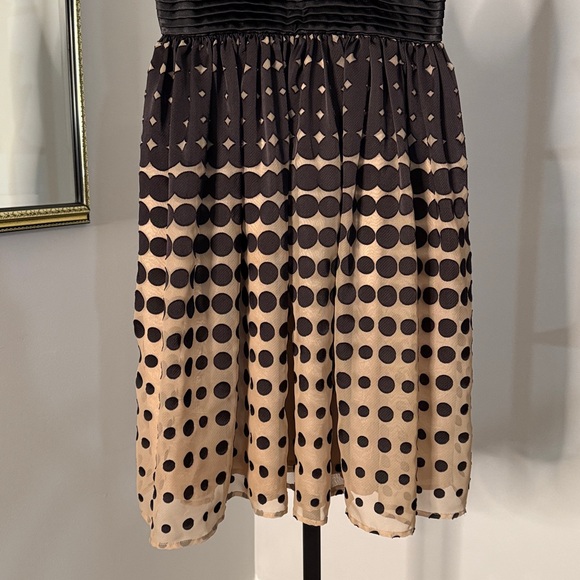 Polka Dot Sleeveless Party Dress - Picture 4 of 5